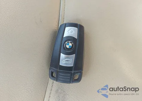 2013 BMW X1 xDrive28I from USA, damaged, VIN WBAVL1C5XDVR84418